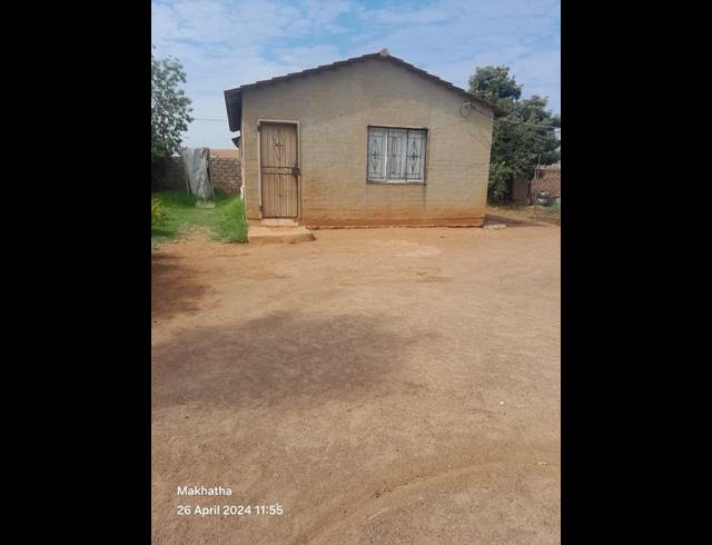 2 BEDROOM HOUSE FOR SALE IN SOSHANGUVE SOUTH